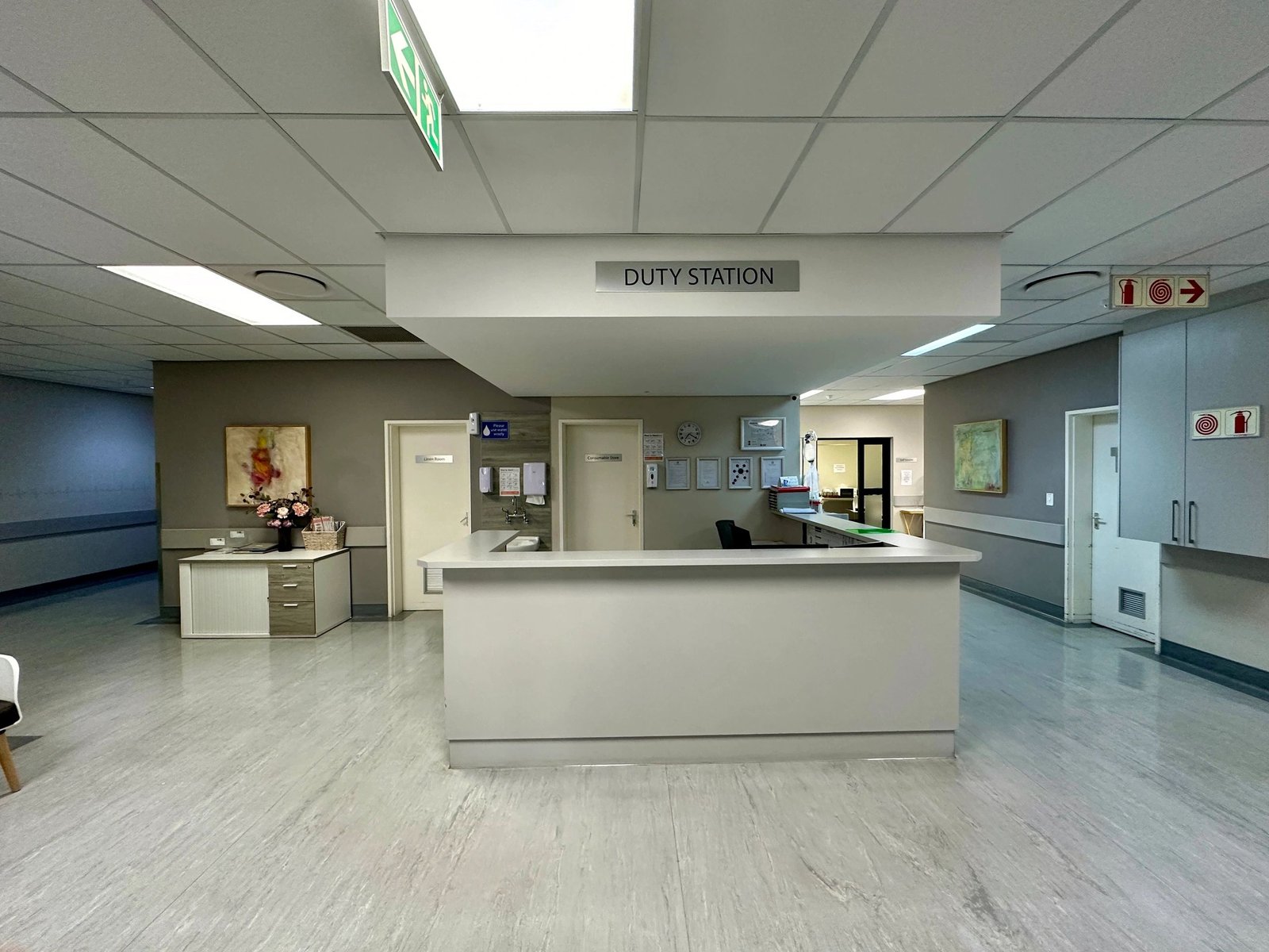 Hospital reception and care environment